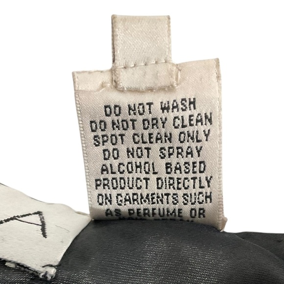 Vintage Scala Black Beaded Sequins Sleeveless Silk Top Size Large - Picture 11 of 13